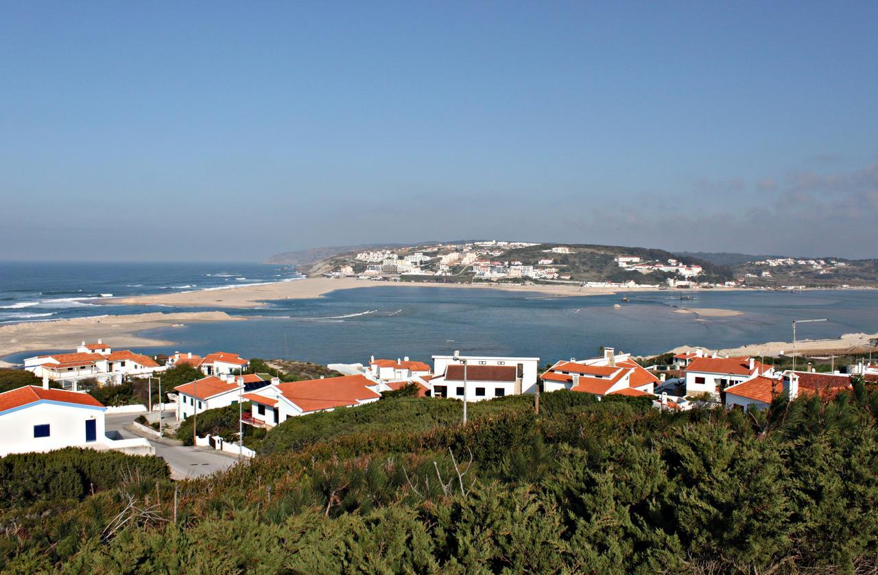 Praia Del Rei Beach 3 Pools Amoreira  Exterior photo